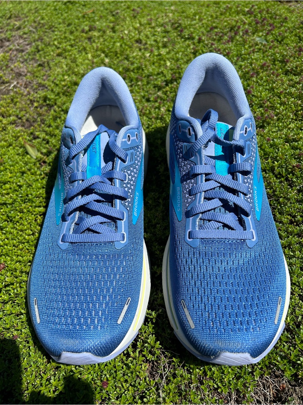 Women’s size 9M Brooks Ghost 14